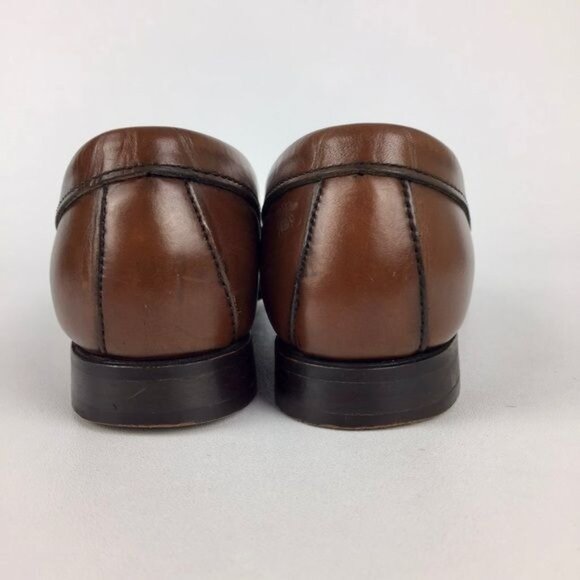 Vintage Lady Bostonian Womens Brown Leather Loafers Silver Buckle Detail size 6 - Picture 4 of 16
